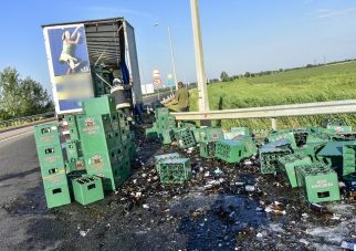 Videón a sörben úszó hajdúszoboszlói körforgalom