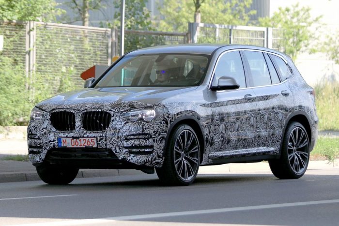 BMW X3 2018: Rokon külső, modern tartalom