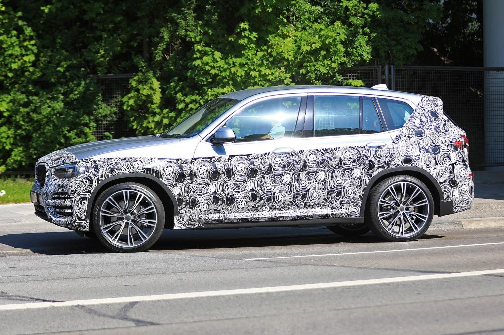 BMW X3 2018: Rokon külső, modern tartalom 1