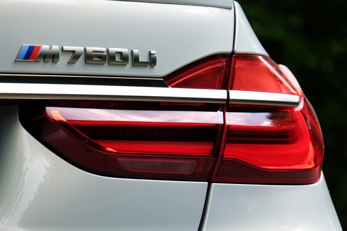 Rolls-Royce féláron: BMW M760Li xDrive 1