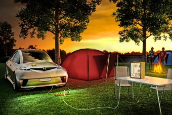 Elektromos autóba dugott hűtőszekrény: ez a jövő!