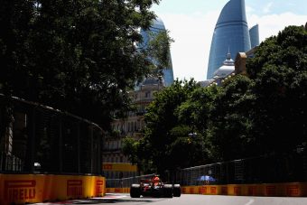 F1: A Red Bull az élen, Perez összetörte - videó