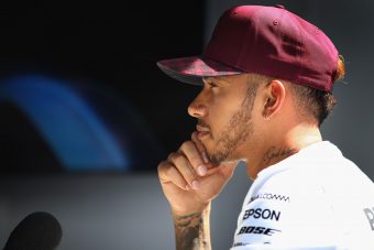 F1: Hamiltont bélyegre nyomták Kanadában