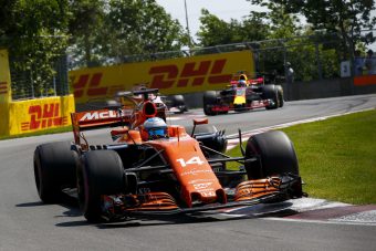 F1: Veszélyesen lassú a McLaren?