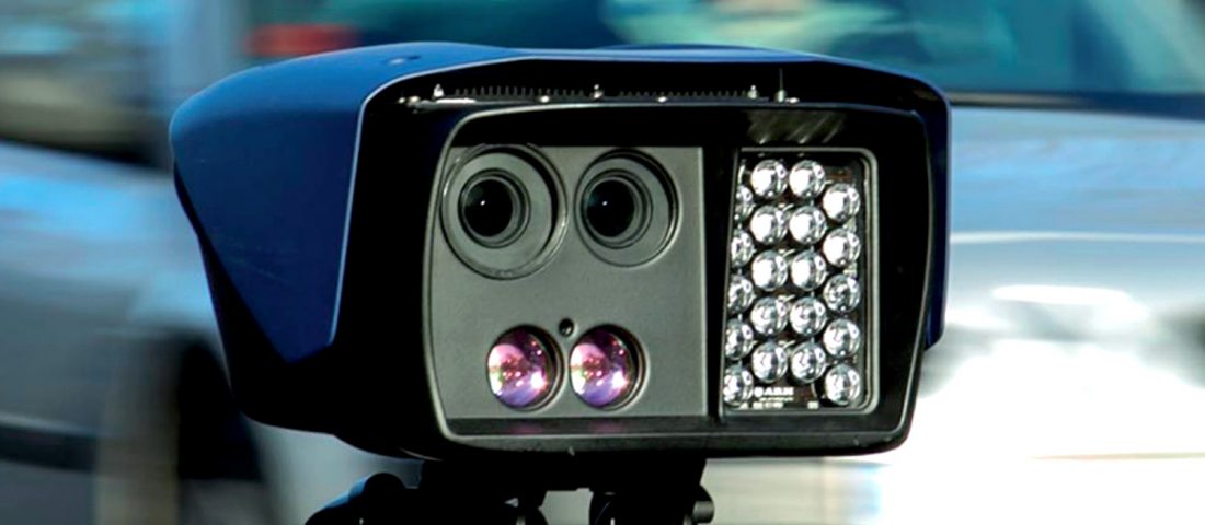 Hogyan büntetné a lesből traffipaxozó rendőrt? Szavazzon!