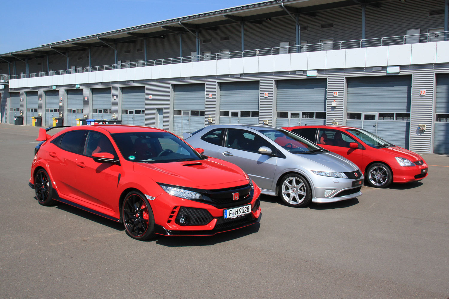 Újra a csúcson: Honda Civic Type R 12