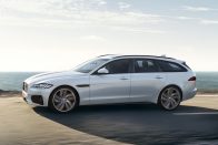 Jaguar XF Sportbrake: konzervatív lázadó 47