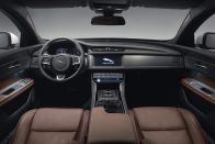 Jaguar XF Sportbrake: konzervatív lázadó 57