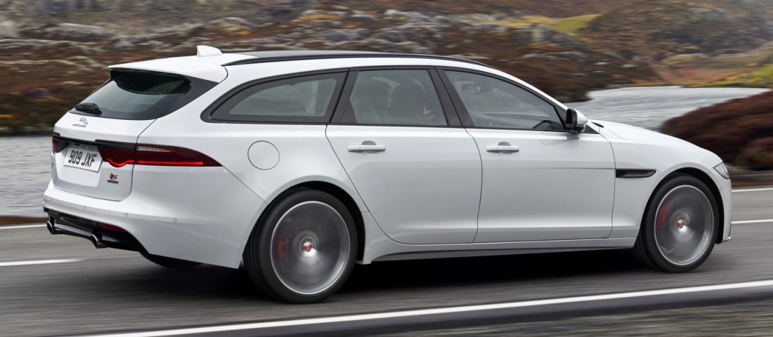 Jaguar XF Sportbrake: konzervatív lázadó
