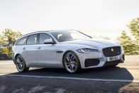 Jaguar XF Sportbrake: konzervatív lázadó 50