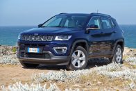 Városban és terepen is otthon van: Jeep Compass 38