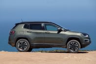 Városban és terepen is otthon van: Jeep Compass 43