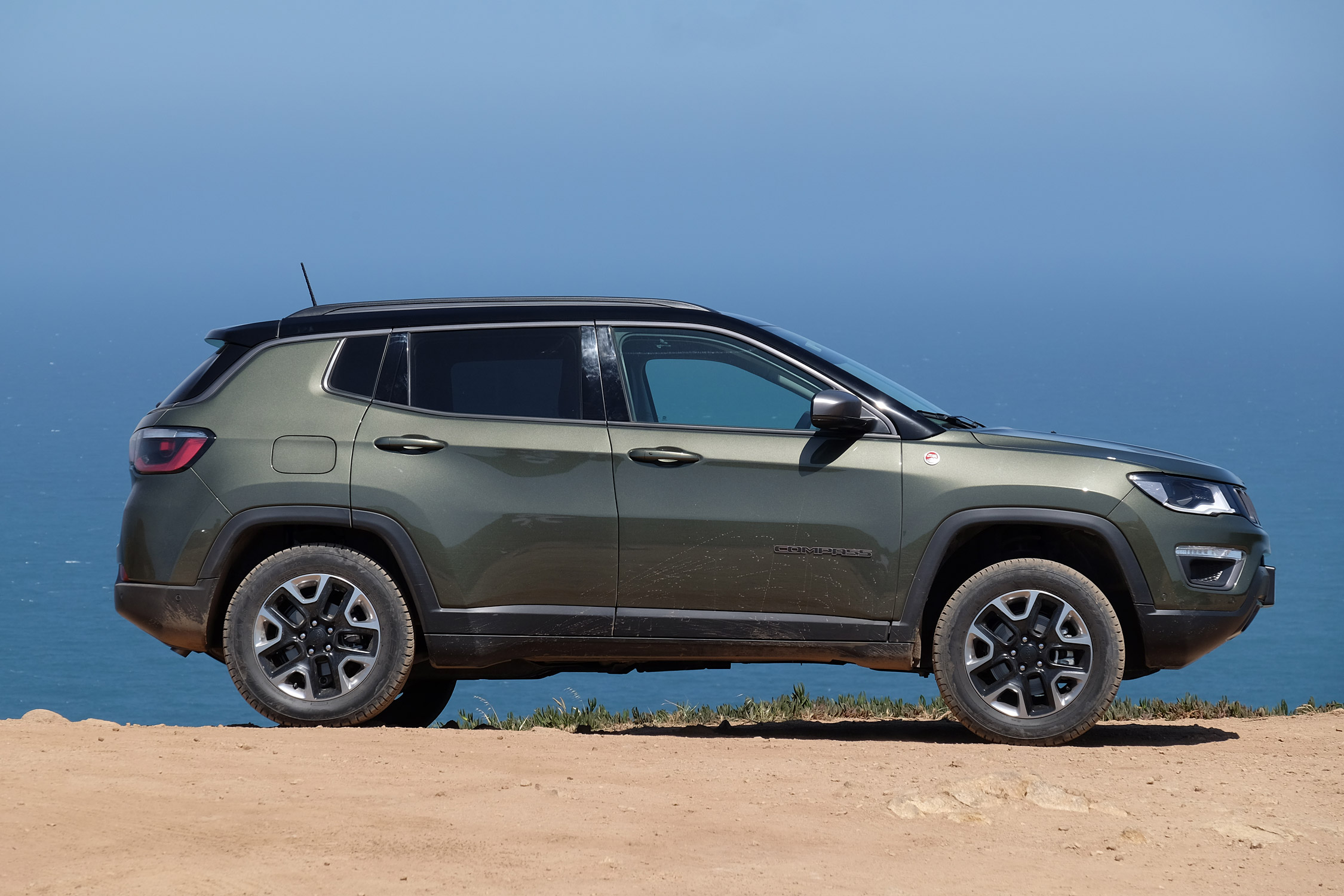 Városban és terepen is otthon van: Jeep Compass 11