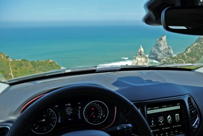 Városban és terepen is otthon van: Jeep Compass 12