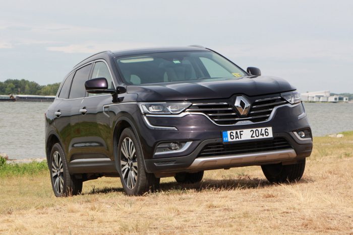 Teljes pályán támadnak a franciák az új Renault Koleossal 76 Teljes pályán támadnak a franciák az új Renault Koleossal 76