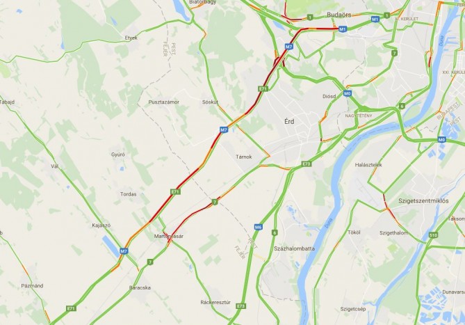 Embertelen dugó az M7-esen, több baleset is történt 1