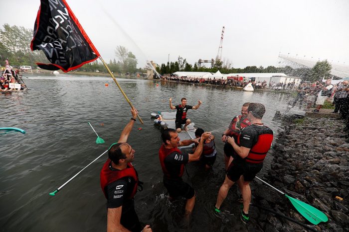 F1: Versenyt nyert a McLaren!