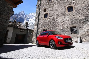 Suzukival a Mont Blanc-ra