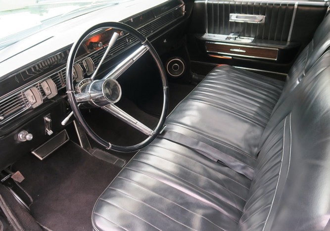 Gazdát keres a világ legmenőbb emberének autója 6