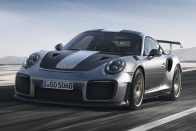 Megszületett minden idők legerősebb Porsche 911-ese 15