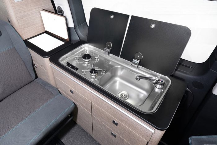 Trendi lakóautót varázsoltak a Citroën furgonjából 3