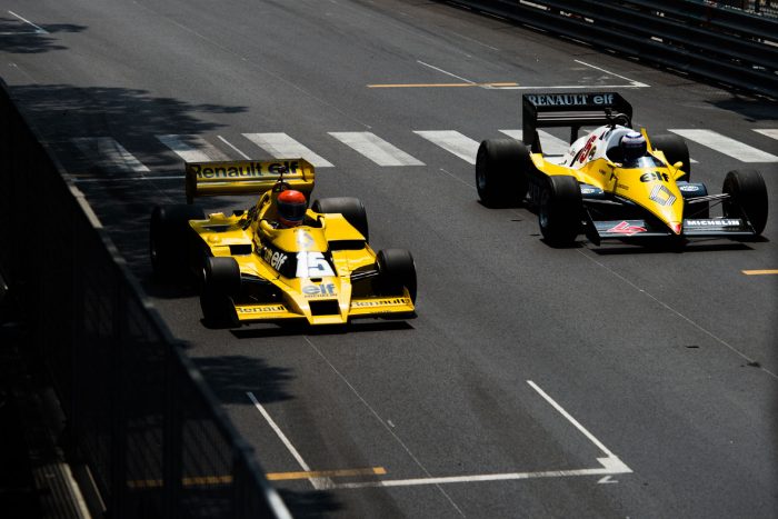 Hülkenberg Forma-1-es időutazó lett – videó