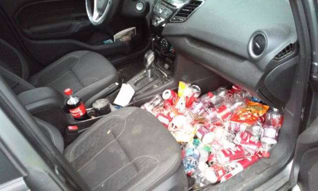 Itt a bizonyíték, hogy őrült autósok mindenhol akadnak 3