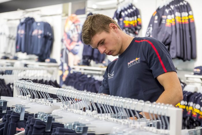 F1: Boltot nyit Verstappen 1