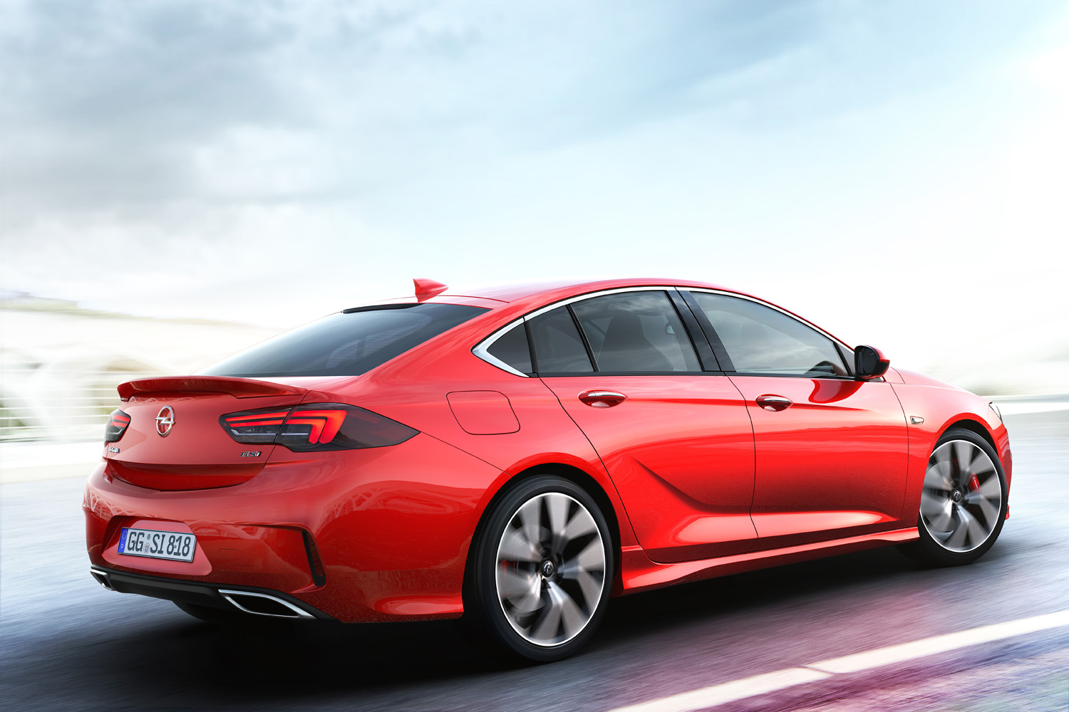 Legendás név jön vissza az Opelnél 5