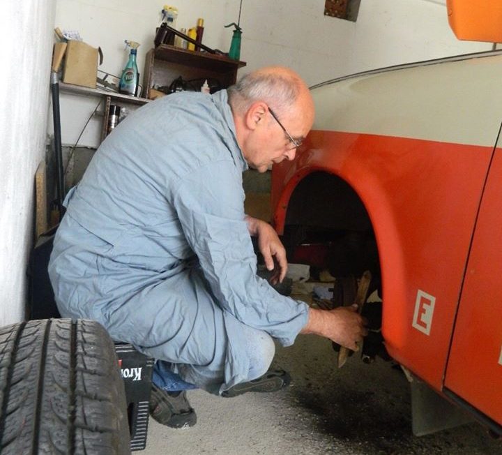 Próbálj meg nem sírni: apja 25 éve eladott Trabantját szerezte vissza, újította fel a fia 2