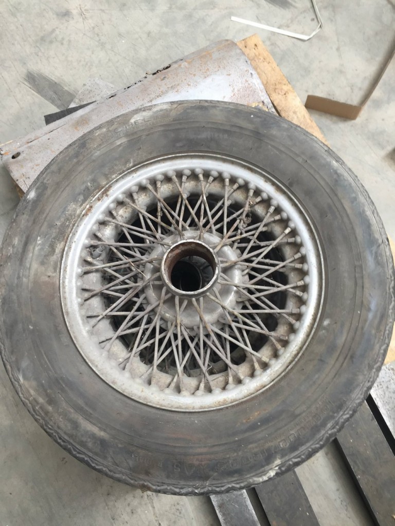 Az első 500 E-type egyike bukkant elő váratlanul – darabokban 3