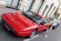 Kirajzottak a Ferrarik Budapesten 11 Kirajzottak a Ferrarik Budapesten 11