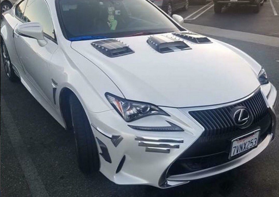 20 kép szörnnyé faragott gépekről, a rózsaszín traktor mindent visz 19