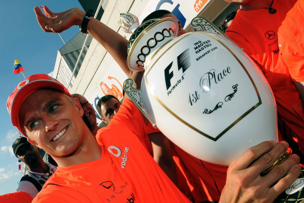 2008 - Felipe Massa elfüstölő motorjának köszönhetően Heikki Kovalainen első és egyetlen Forma-1-es diadalát ünnepelte nálunk