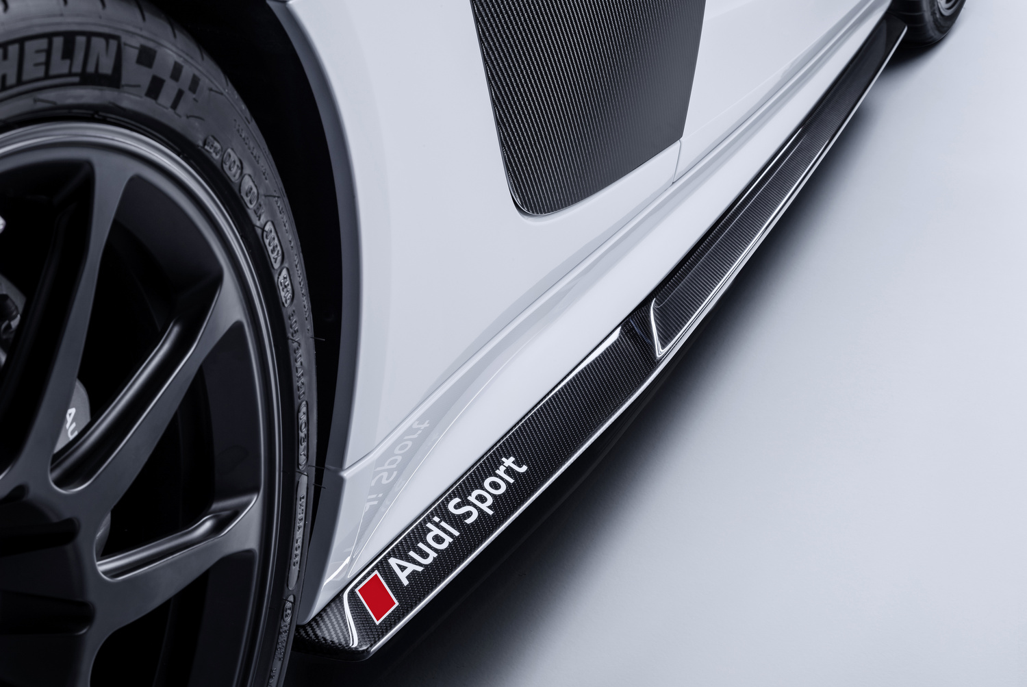 Audi Sport Performance alkatrészek az Audi R8 és Audi TT modellekhez 12