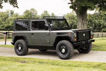 Kínai Defender-hamisítvány? Dehogy: amerikai villanyterepjáró!