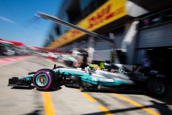 Hamilton: Végre jól kezdett a Mercedes