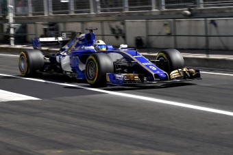 F1: A Sauber a Ferrari fiókcsapata lesz