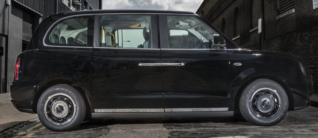 Elkészült az elektromos taxi, jöhetnek az utasok