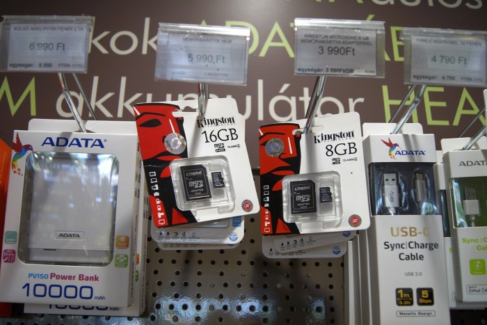 13+1 cucc, amire nem számítanál egy benzinkúti shopban 46 13+1 cucc, amire nem számítanál egy benzinkúti shopban 46