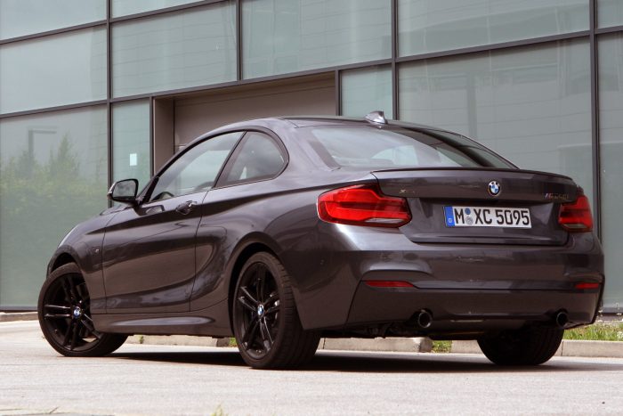 BMW 2-es