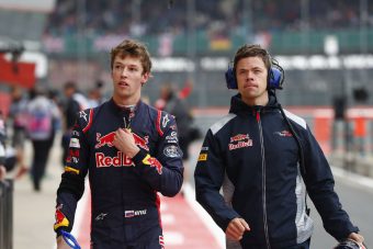 F1: Pilótacsere, félreállítják az orosz versenyzőt?