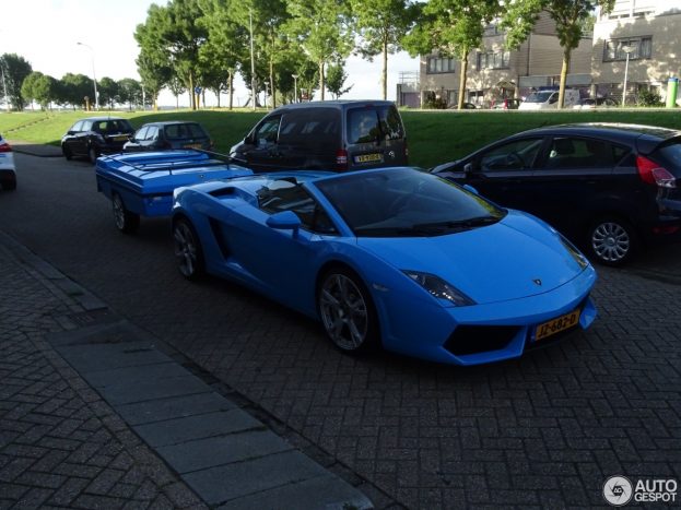 Ez az utánfutós Lamborghini jókora piaci rést tömött be 1 | Vezess Ez az utánfutós Lamborghini jókora piaci rést tömött be 1