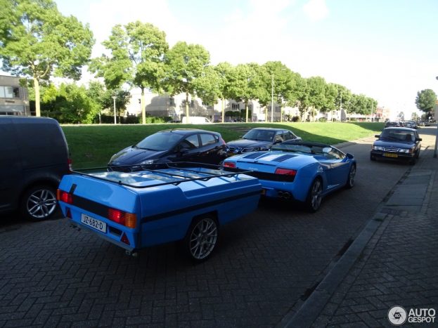 Ez az utánfutós Lamborghini jókora piaci rést tömött be 2