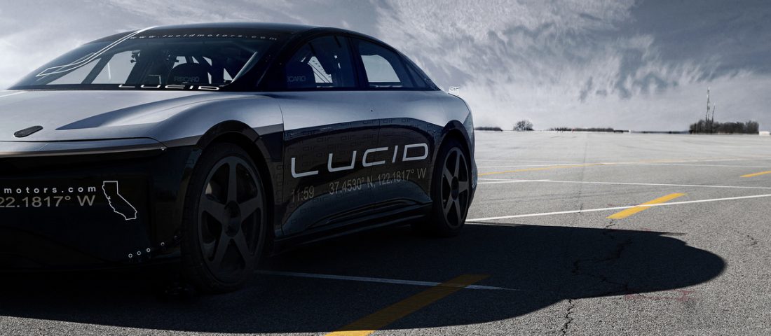 380-nal hasított az elektromos luxusautó