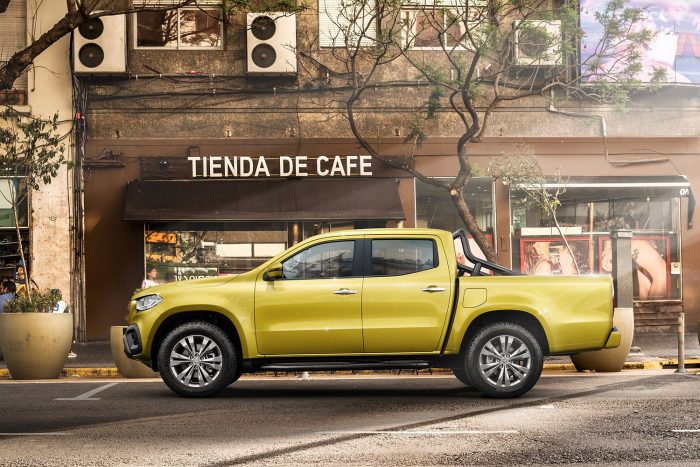 Pickup Mercedes? Igen, már ilyen is van 18 Pickup Mercedes? Igen, már ilyen is van 18