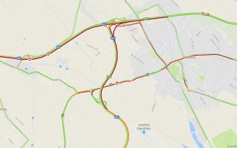 Nagy baleset az M3-ason, leterelik az autókat