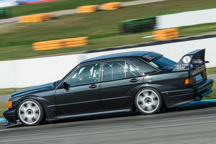 A Mercedes épített egy legendát a biztonság kedvéért 6