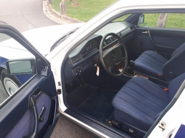 Eladó egy több mint 2 millió kilométert futott Mercedes 3