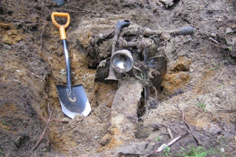 Csodás kincsre leltek az erdőben ásó oroszok 3